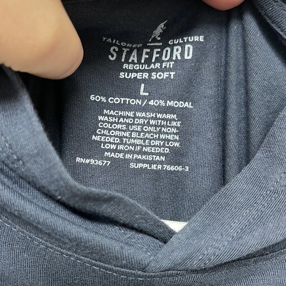 NWT Stafford men’s long sleeve hooded shirt - Picture 4 of 8